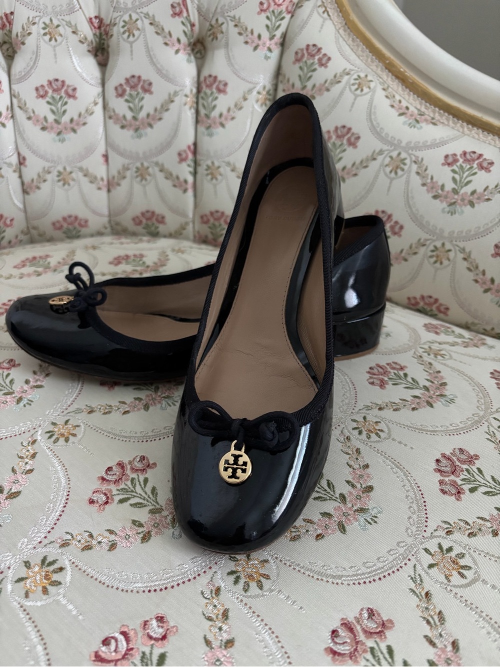 Tory Burch Black Patent Leather Pumps Block Heel